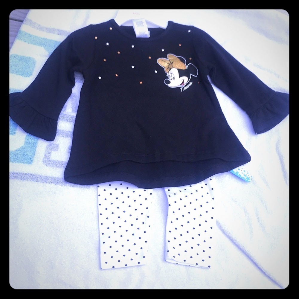 NWT Minnie Mouse outfit 12 mth